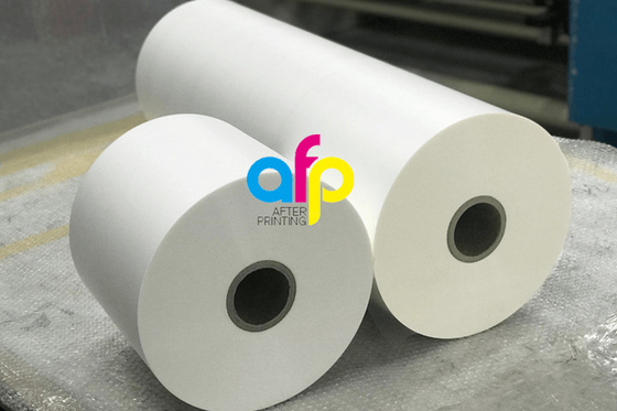 17-27 ไมครอน BOPP เคลือบฟิล์มเคลือบม้วน 445mm * 3000m ขนาด BV รับรอง
