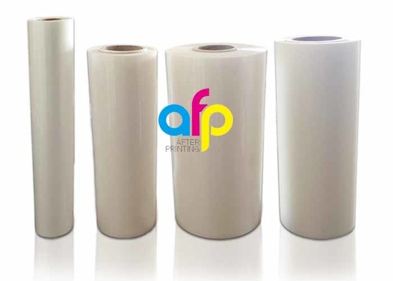 ฟิล์ม PET Roll เคลือบสำหรับปกหนังสือวัสดุเป็นมิตรกับสิ่งแวดล้อมโปร่งใส