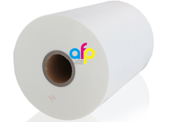 แผ่นฟิล์มเคลือบด้วยความร้อน BOPP EVA Adhesion สำหรับการพิมพ์ออฟเซ็ต 15 - 30 ไมครอน