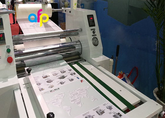 ฟิล์มเคลือบเงากลอส 22 Mic สำหรับการอนุมัติโบรชัวร์ / นิตยสาร BV